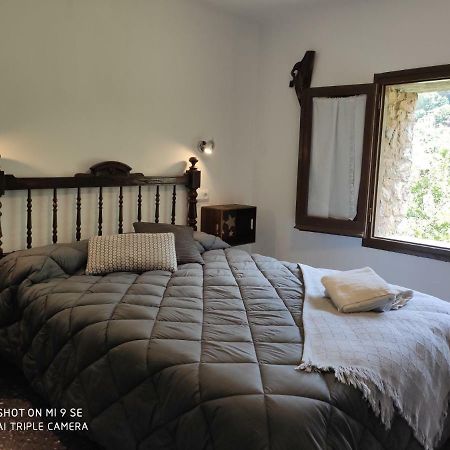Hostal Moline Bruguera Bagian luar foto