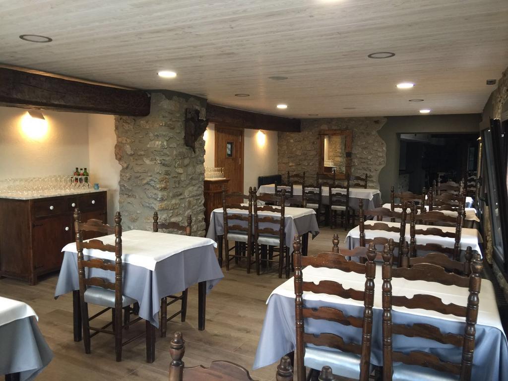 Hostal Moline Bruguera Bagian luar foto